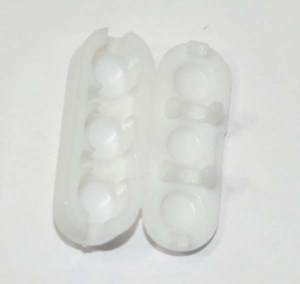 Rollease RCP 12mm Plastic Beaded Chain Connectors White