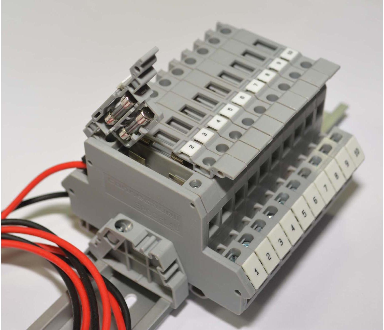 Altech DDFL4UA10 DIN Rail Terminal Block Assembly, 10 Position
